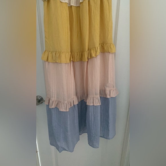 Love Collete Dress - Size Medium - Never Worn - Picture 4 of 4